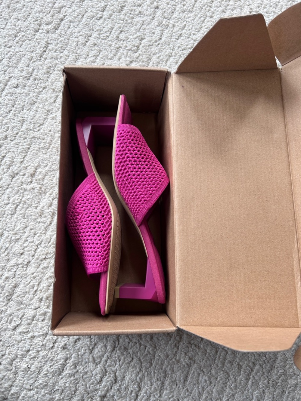 Vivaia Pink Square-Toe Block Heel Sandals - Picture 9 of 9